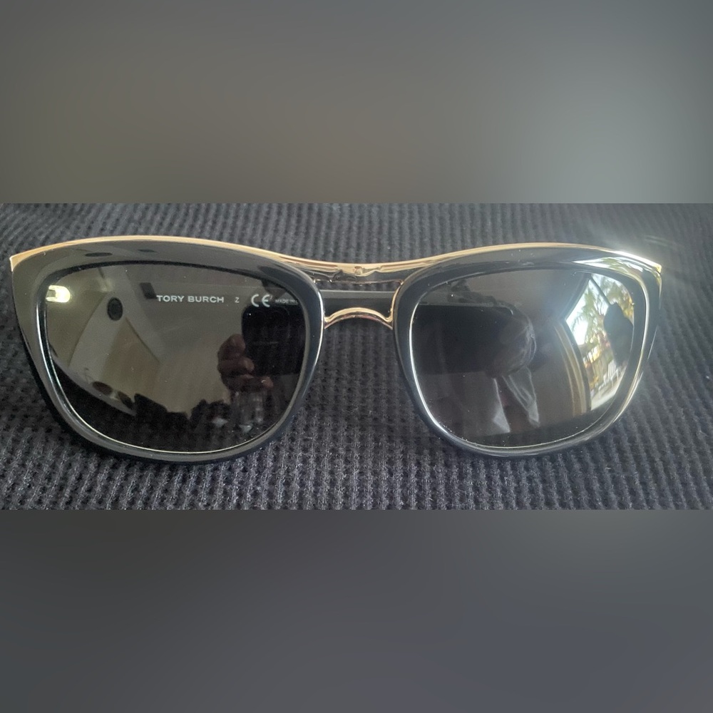 Tory Burch Black and Gold Sunglasses NEW